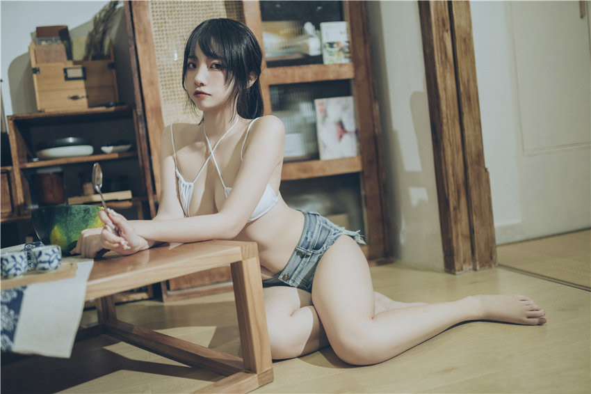 二佐Nisa 夏日甜蜜-迷耳社