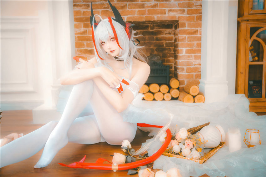 E1