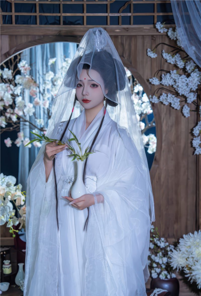 17953176c669a2_1_post